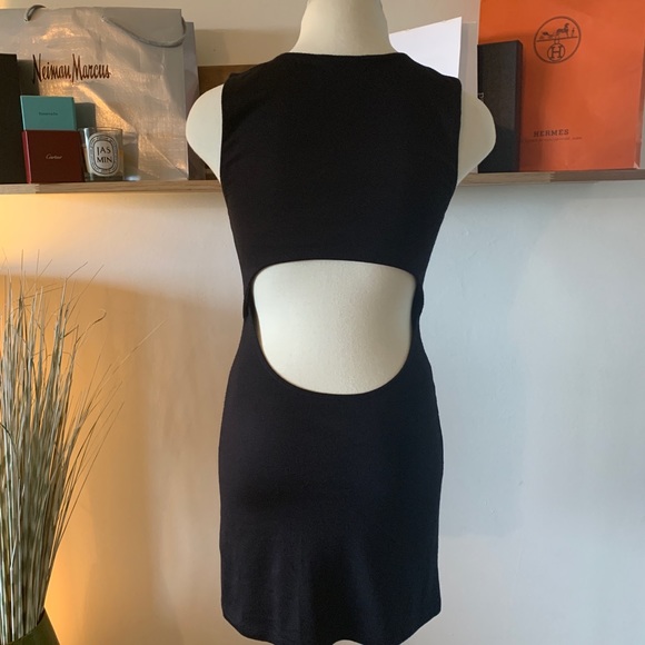 Crimson Ivy Little Black Dress - Picture 3 of 7